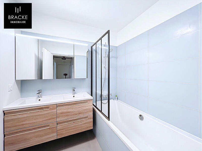 Appartement - 89 m² - 4 pièces