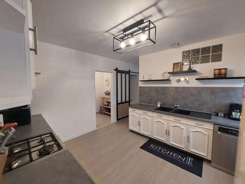 Maison - 103 m² - 5 pièces