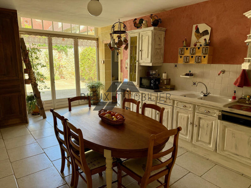 Propriété - 142 m² - 4 pièces