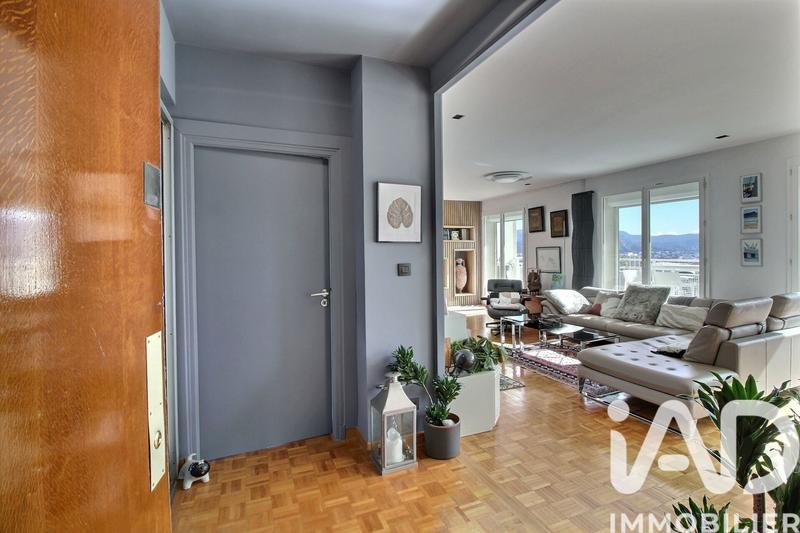 Appartement - 108 m² - 4 pièces