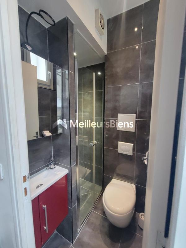 Studio - 13 m² - 1 pièce