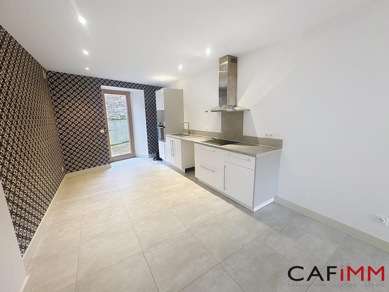 Maison - 139 m² - 6 pièces