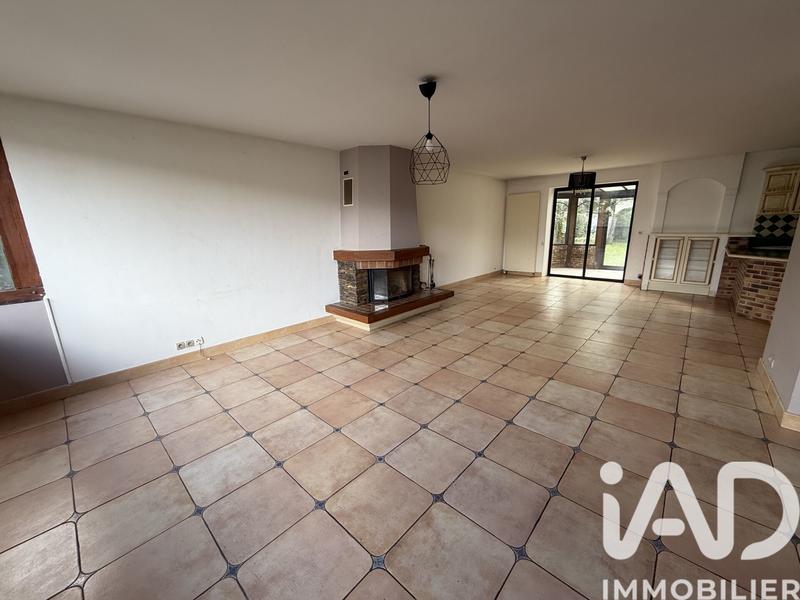 Maison - 204 m² - 6 pièces