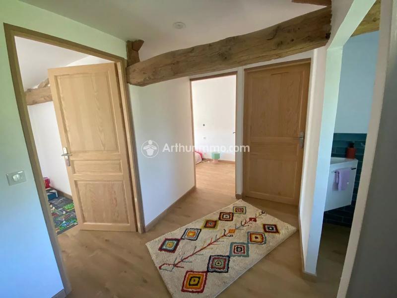 Maison - 201 m² - 6 pièces