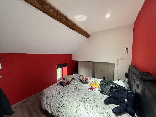 Maison - 127 m² - 9 pièces