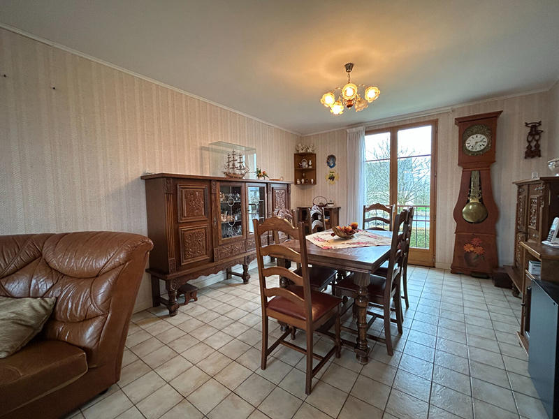 Maison - 103 m² - 5 pièces