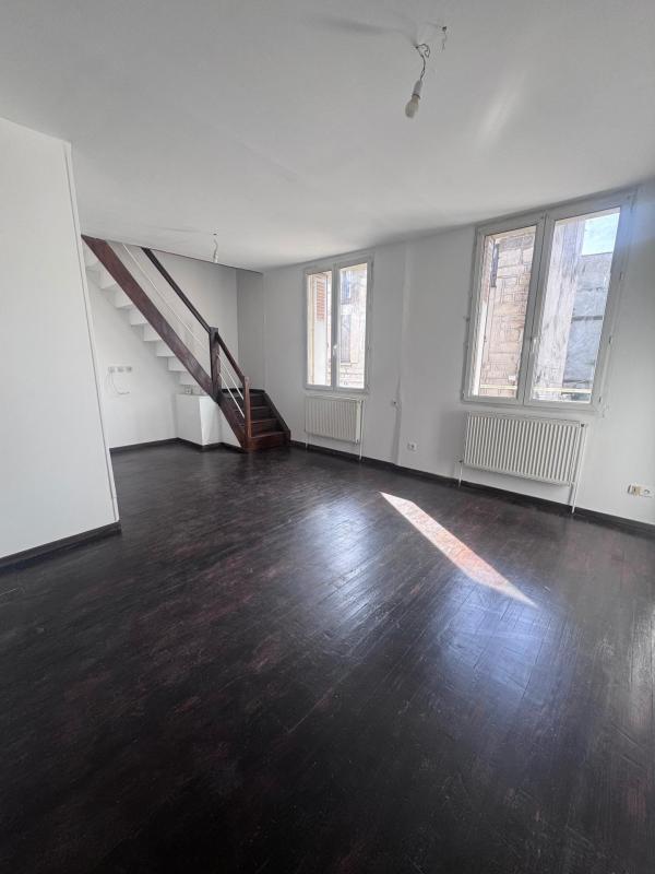 Maison de ville - 130 m² - 6 pièces