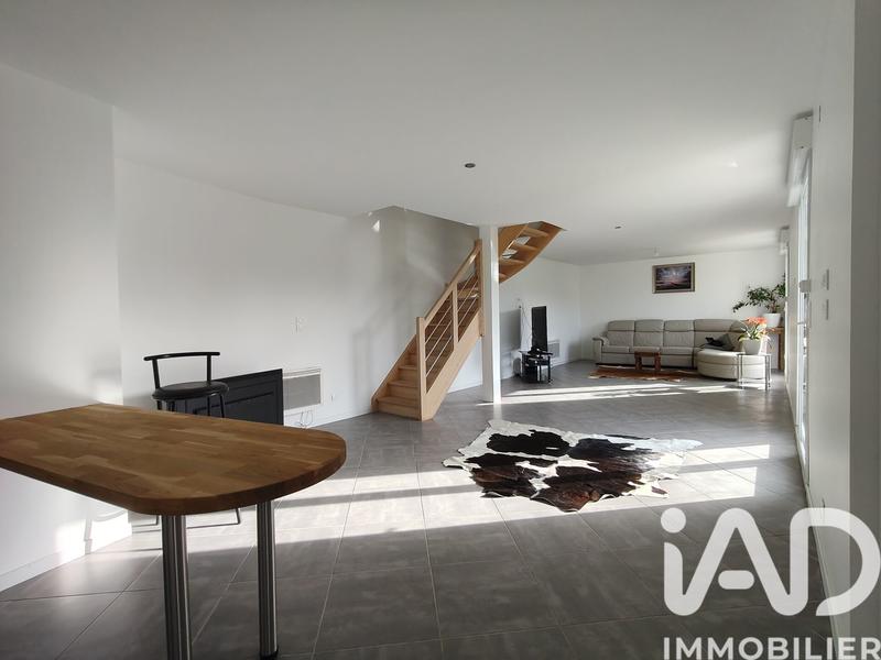 Maison - 75 m² - 4 pièces