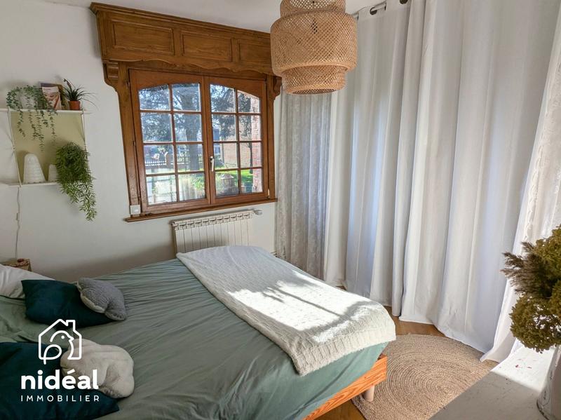 Maison - 230 m² - 7 pièces