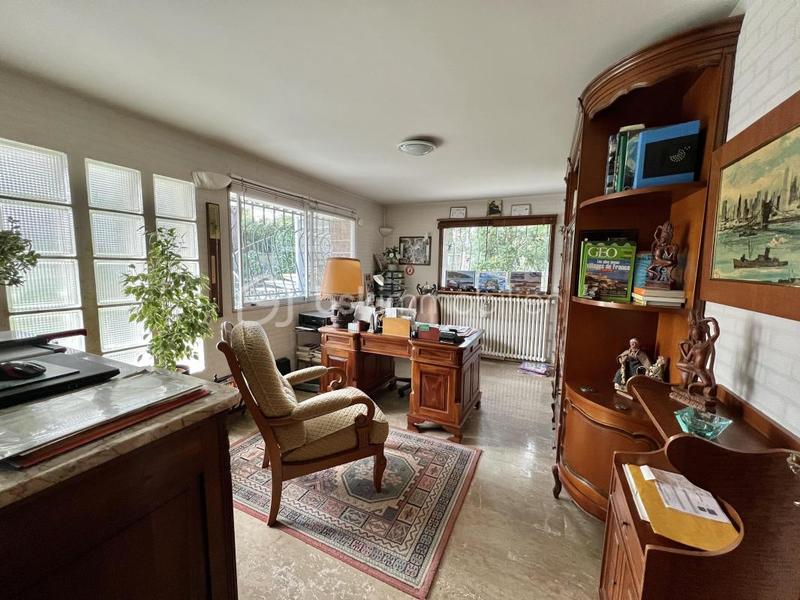 Maison d'architecte - 212 m² - 7 pièces