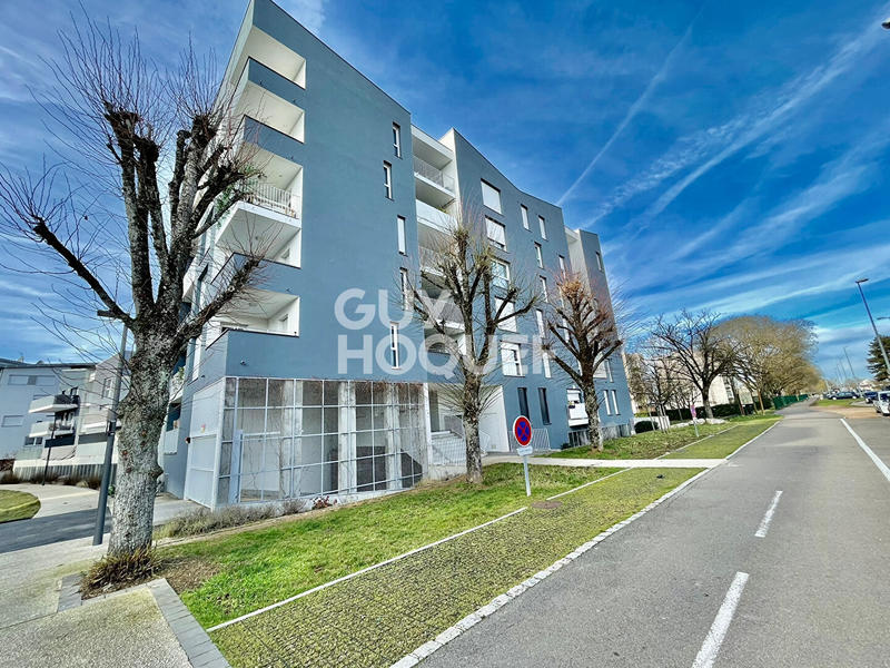 Appartement - 84 m² - 4 pièces