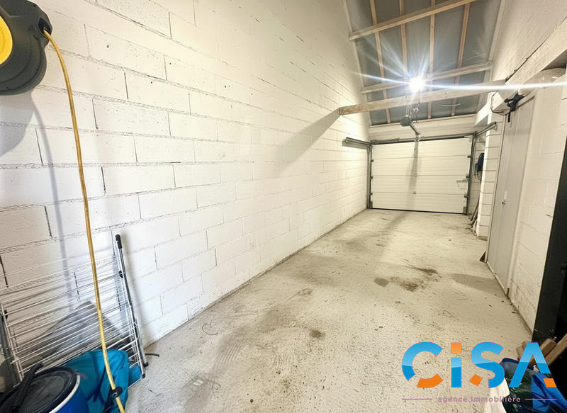 Maison - 88 m² - 6 pièces