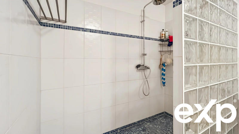 Maison - 168 m² - 7 pièces