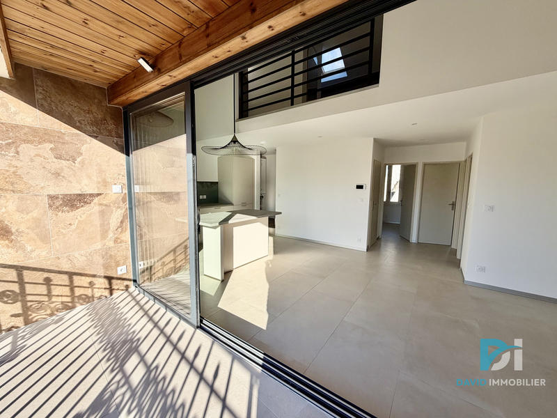 Appartement - 83 m² - 4 pièces