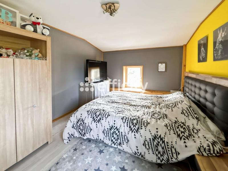 Maison - 108 m² - 4 pièces