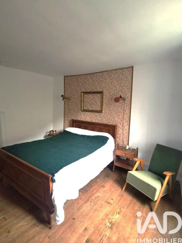 Maison - 262 m² - 8 pièces