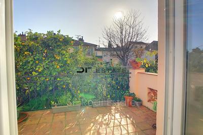 Maison - 178 m² - 6 pièces