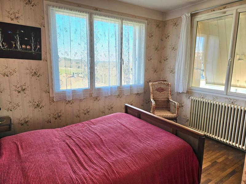 Maison - 156 m² - 8 pièces