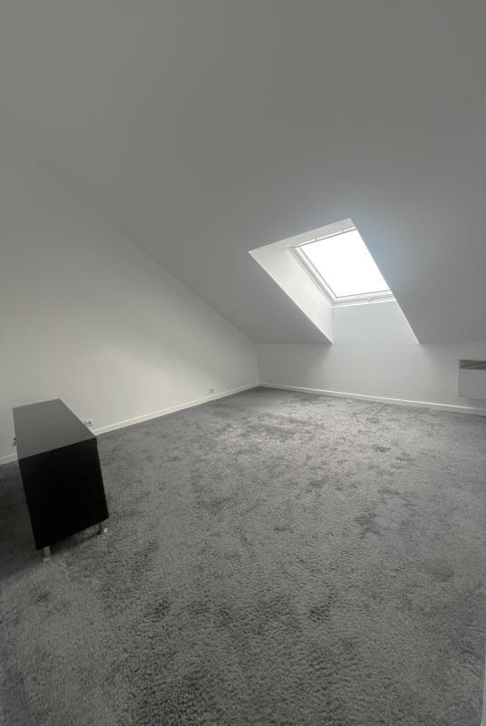 Duplex - 118 m² - 6 pièces