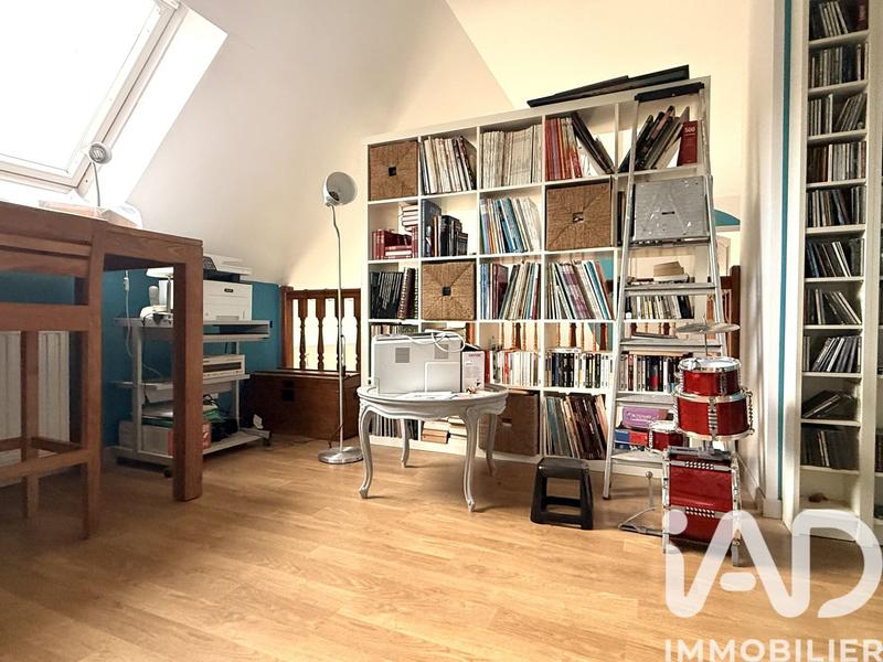 Maison - 168 m² - 7 pièces