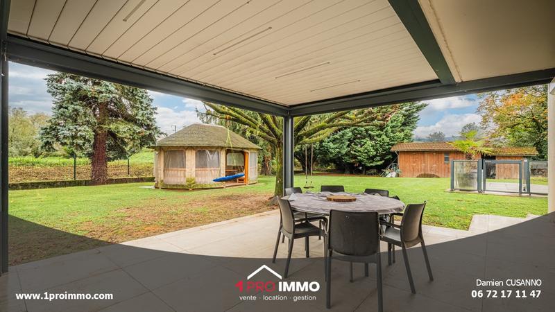 Maison - 185 m² - 6 pièces