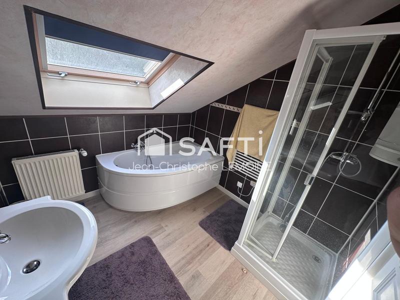 Maison - 283 m² - 10 pièces