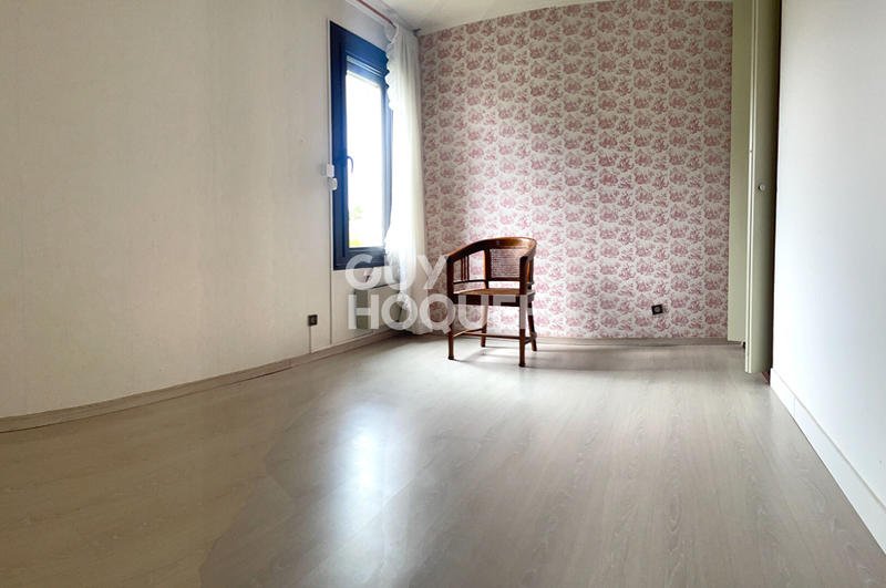 Maison - 99 m² - 4 pièces