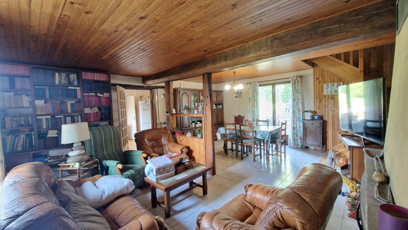 Maison - 145 m² - 5 pièces