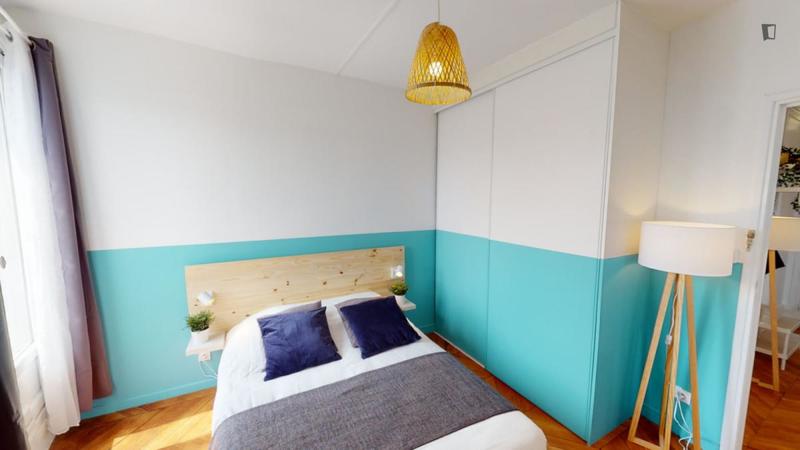 Chambre - 11 m² - 6 pièces