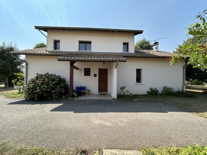 Maison - 194 m² - 6 pièces