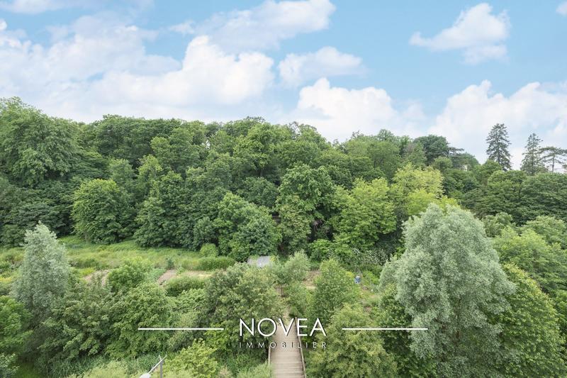 Appartement - 80 m² - 5 pièces