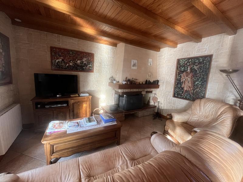 Maison traditionnelle - 107 m² - 4 pièces