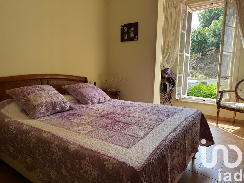 Maison - 137 m² - 4 pièces