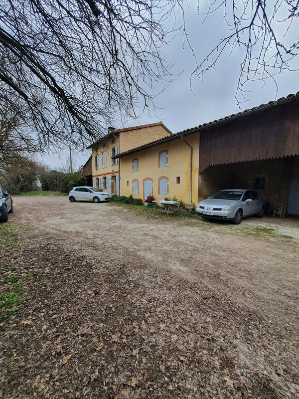 Corps de ferme - 255 m² - 8 pièces