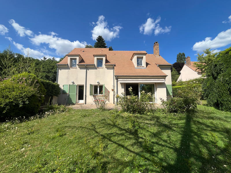 Maison - 187 m² - 7 pièces