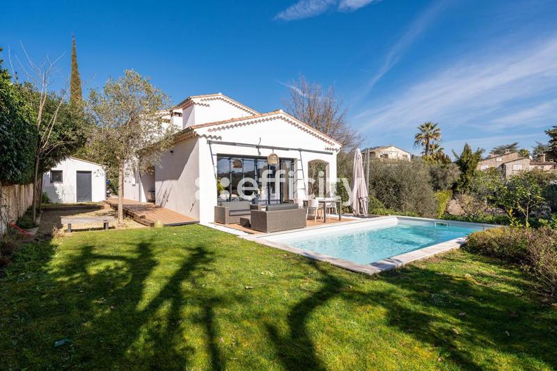 Maison - 180 m² - 5 pièces