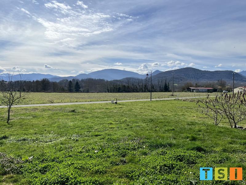 Maison - 99 m² - 4 pièces