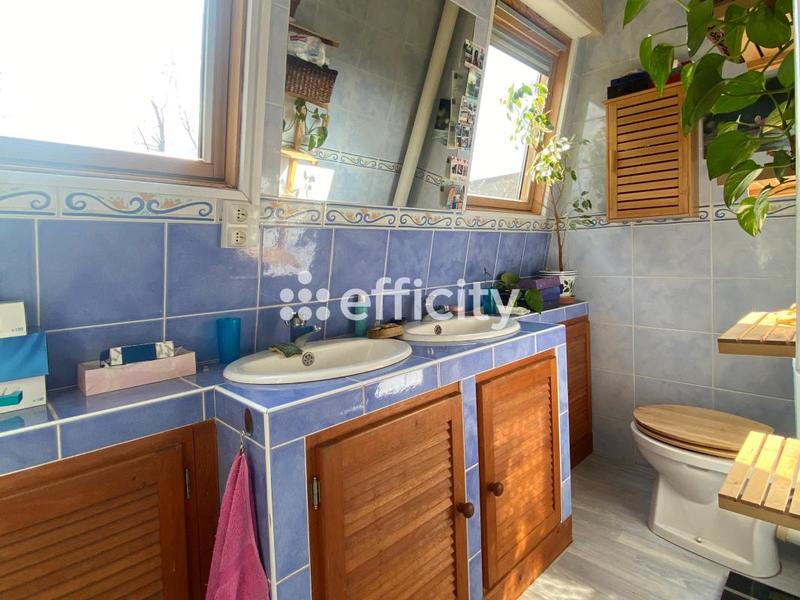 Maison - 109 m² - 5 pièces