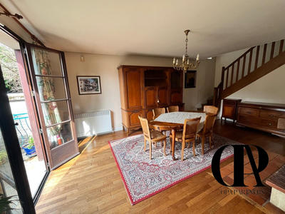 Maison contemporaine - 180 m² - 8 pièces