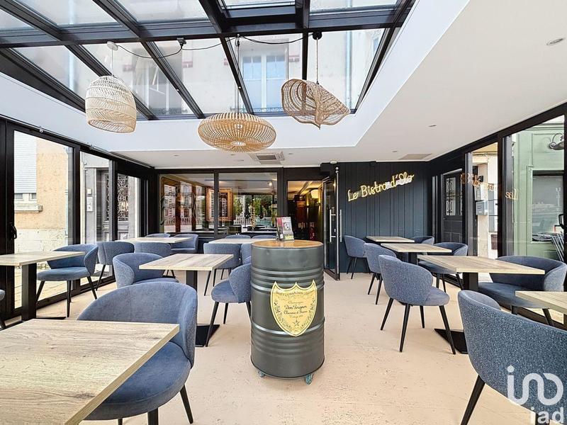 Local commercial - 105 m²