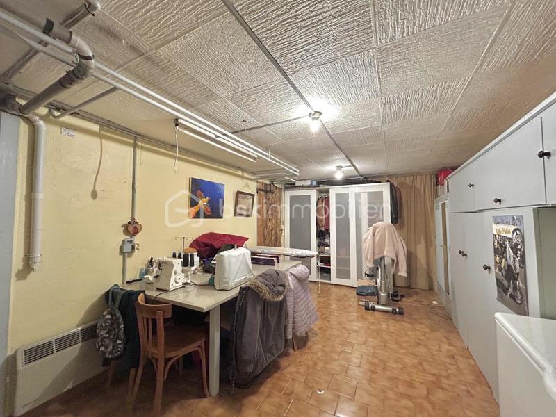 Maison traditionnelle - 140 m² - 6 pièces