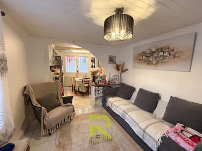 Maison - 80 m² - 4 pièces