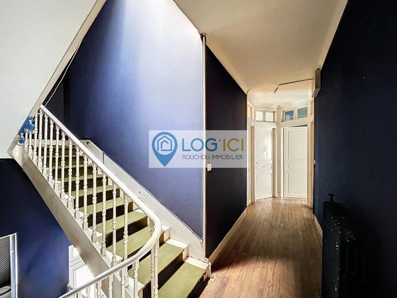 Maison - 205 m² - 8 pièces