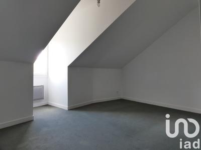 Maison - 96 m² - 5 pièces