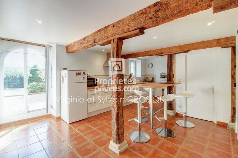 Maison - 284 m² - 6 pièces