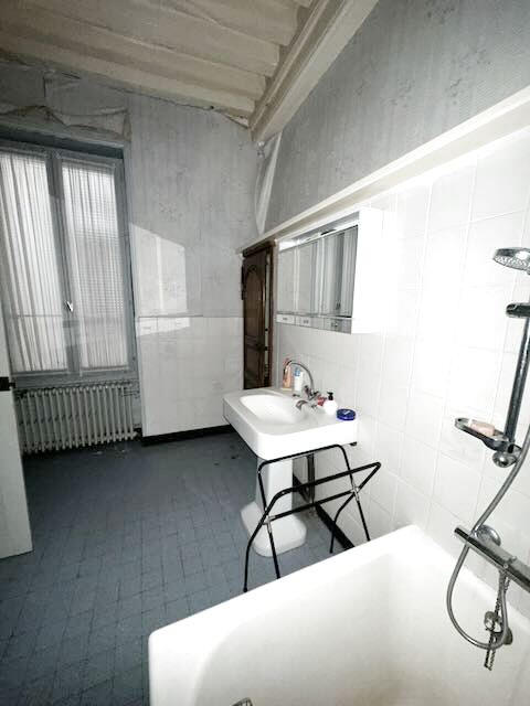 Maison de village - 270 m² - 8 pièces