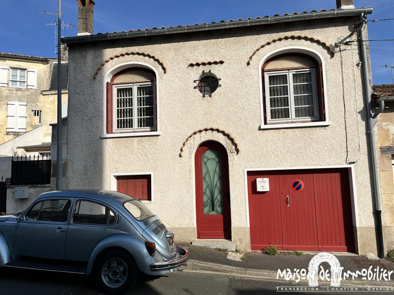 Maison - 99 m² - 4 pièces