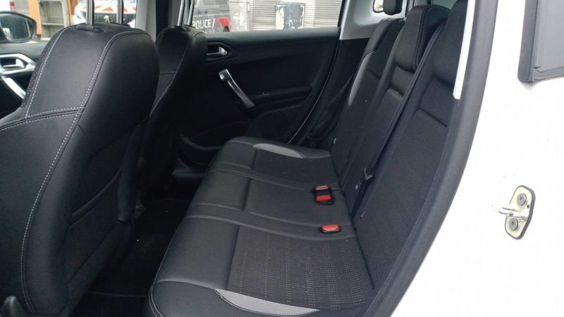 Peugeot 2008 1.6 VTi 120 Allure