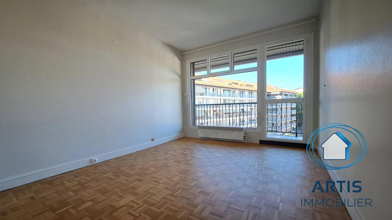 Appartement - 98 m² - 3 pièces