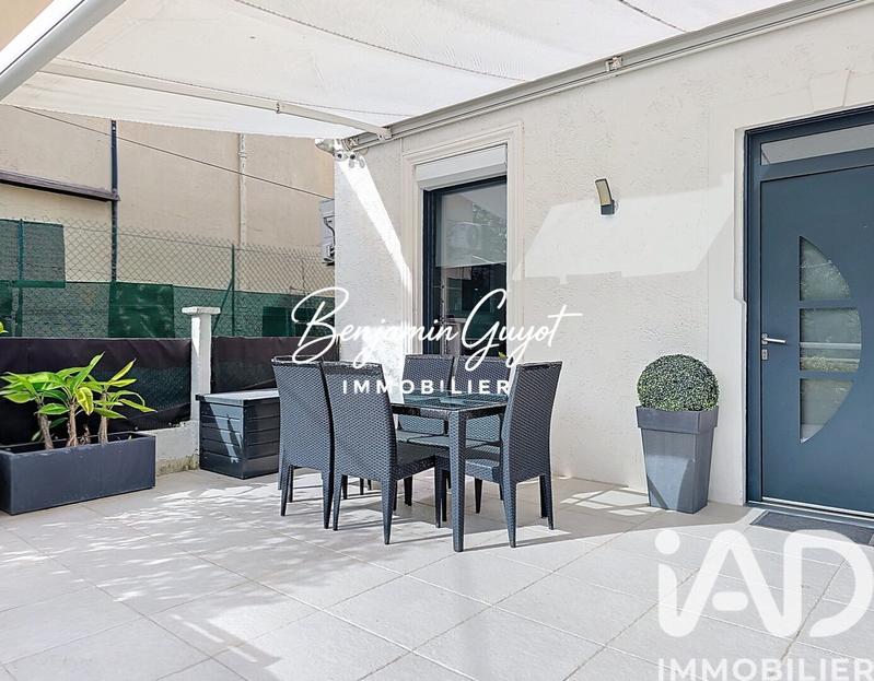 Maison - 111 m² - 4 pièces